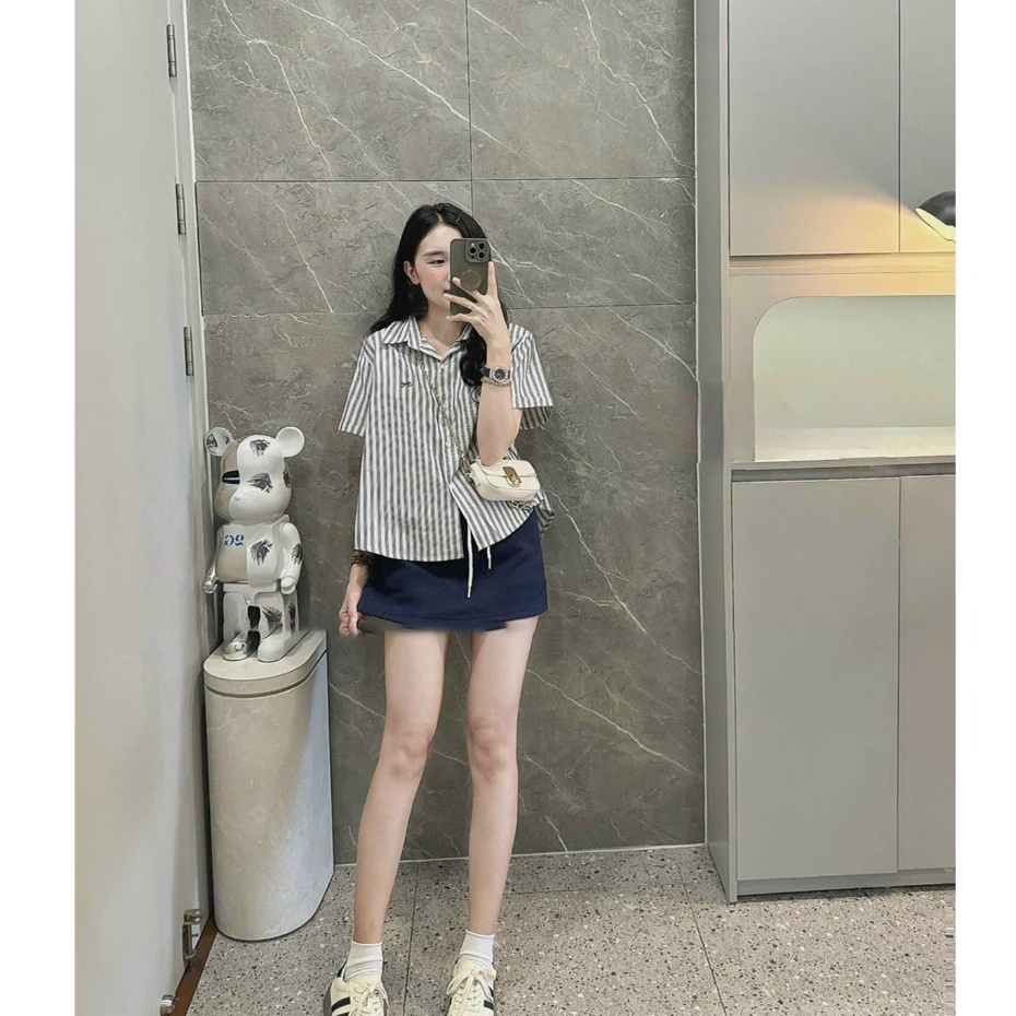 áo sơ mi kẻ sọc nữ cộc tay thêu nơ , áo sơ mi nữ cộc tay thêu nơ kiểu dáng hàn quốc Huyenstore.23 (A142)