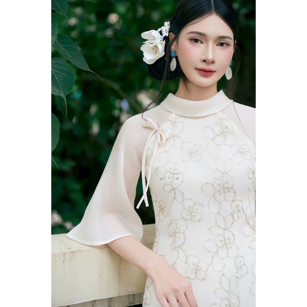 Thời Trang Nữ LASY| Áo Dài Cổ Tròn Gập Đính Nơ Tay Lửng Thêu Hoa Kim Sa Kèm Quần, Kiêu Sa, Tôn Dáng AD1555