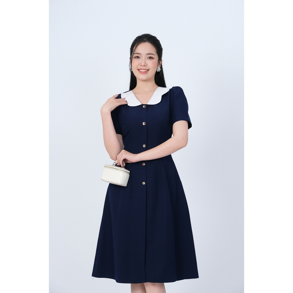 Đầm Dáng A Nữ GUMAC Váy Công Sở Phối Bâu Trắng Dáng Dài Qua Gối Nhẹ Nhàng Nữ Tính LDD1214