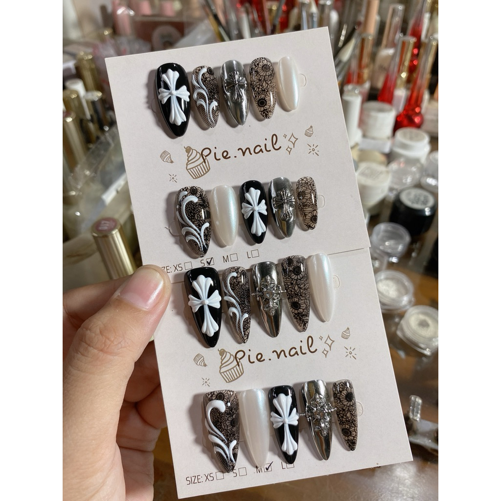 467. nailbox chormheart gel nổi