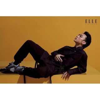 Tạp chí ELLE Việt Nam Tháng 12/2025 – SOOBIN - PRECIOUS TIME