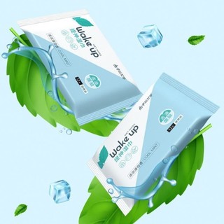 Combo 3 Bịch 12 Khăn ướt lạnh tinh chất bạc hà - Wake Up