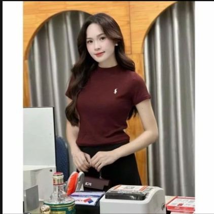 Áo Thun Nữ Logo Ngựa Basic From chuẩn Tôn da,Tôn Dáng Chất Thun Tăm Cao Cấp Ôm Body Siêu Đẹp