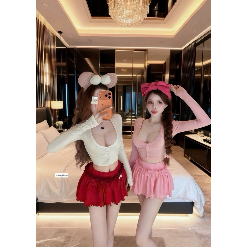 Set áo croptop cài khuy cài tay chân váy xoè ngắn