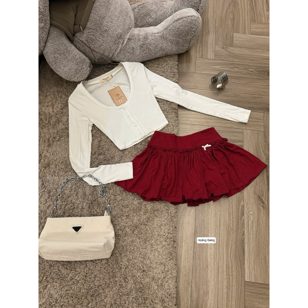 Set áo croptop cài khuy cài tay chân váy xoè ngắn
