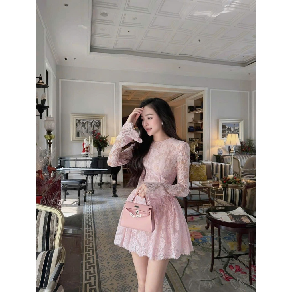 ZIMM STORE-Đầm ren nữ màu hồng phấn tay dài ôm eo tôn dáng chất ren