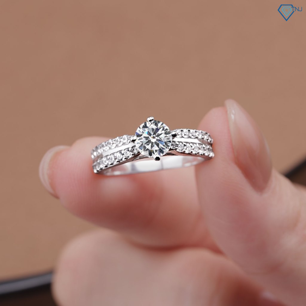 Nhẫn nữ bạc đính đá Moissanite 6.0mm xi bạch kim kiểm định GRA sang trọng, trang sức đi tiệc NNM0017 - Trang Sức TNJ
