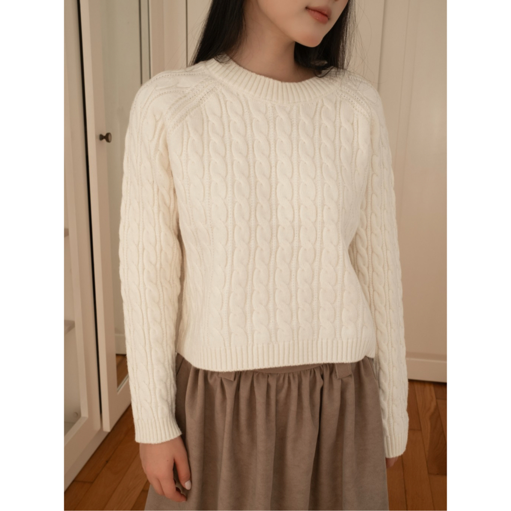 Áo len nữ cổ tròn dệt vặn thừng SONNA HI - dáng ngắn crop nhẹ, len mềm mịn - MILKY TWIST KNIT