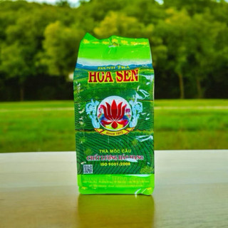 Cây 10 lốc - Trà Hoa Sen mốc câu tặng muỗng - 60 gói x 70g