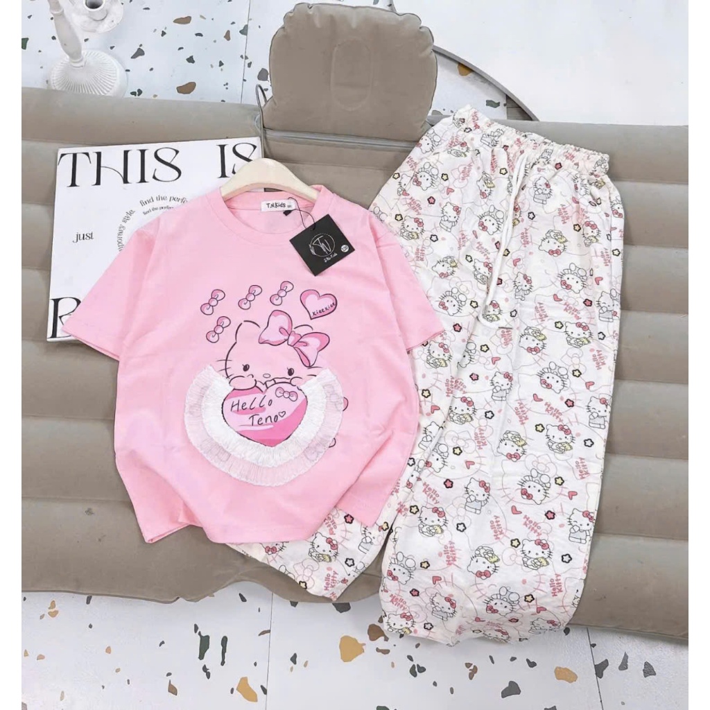 (MỚI 2026) Đồ bộ áo ngắn tay quần xuông bé gái in hình Helo Kitty size 12-45kg ms39