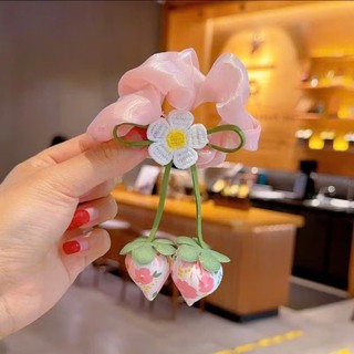 Scrunchies dây buộc tóc chùm dâu xinh xắn phong cách Hàn Quốc