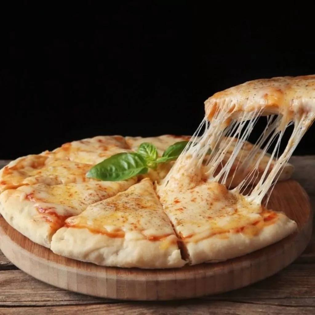 1 KHỐI PHÔ MAI MOZZARELLA KÉO SỢI GOLDEN CHEESE (1 khối 2KG) - làm hotdog, phô mai que, pizza, bánh đồng xu