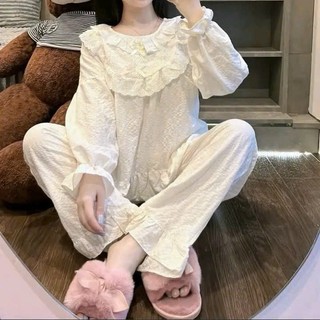 Bộ dài cổ tròn ren nơ hai tầng