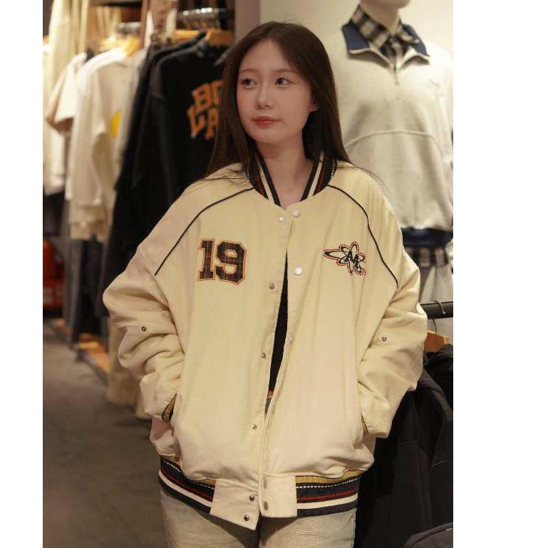 Áo Khoác BOO Varsity Nhung Tăm BOOLAAB Thêu Đáp Chất Lệu Cao Cấp, Dày Dặn Ấm Áp