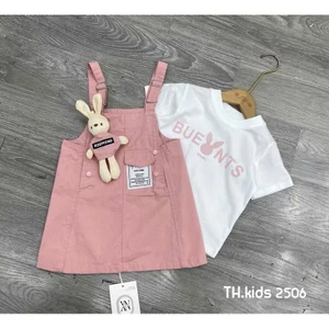 Set yếm váy bé gái màu hồng kèm áo thun trắng cotton mềm mại phong cách dễ thương cho bé đi chơi đi học,sét đồ mẹ bé