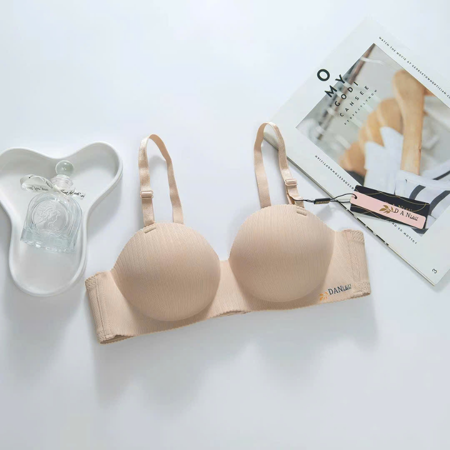 Áo Đúc Su Không Gọng Chống Tuột Cúp Ngang Đệm 3cm Mút Trơn DORIS 2299
