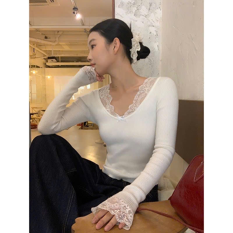(sẵn)Áo dài tay viền ren cổ V màu trơn trắng đen be ghi chất gân dày dặn co giãn ATDT066 - Tiktik