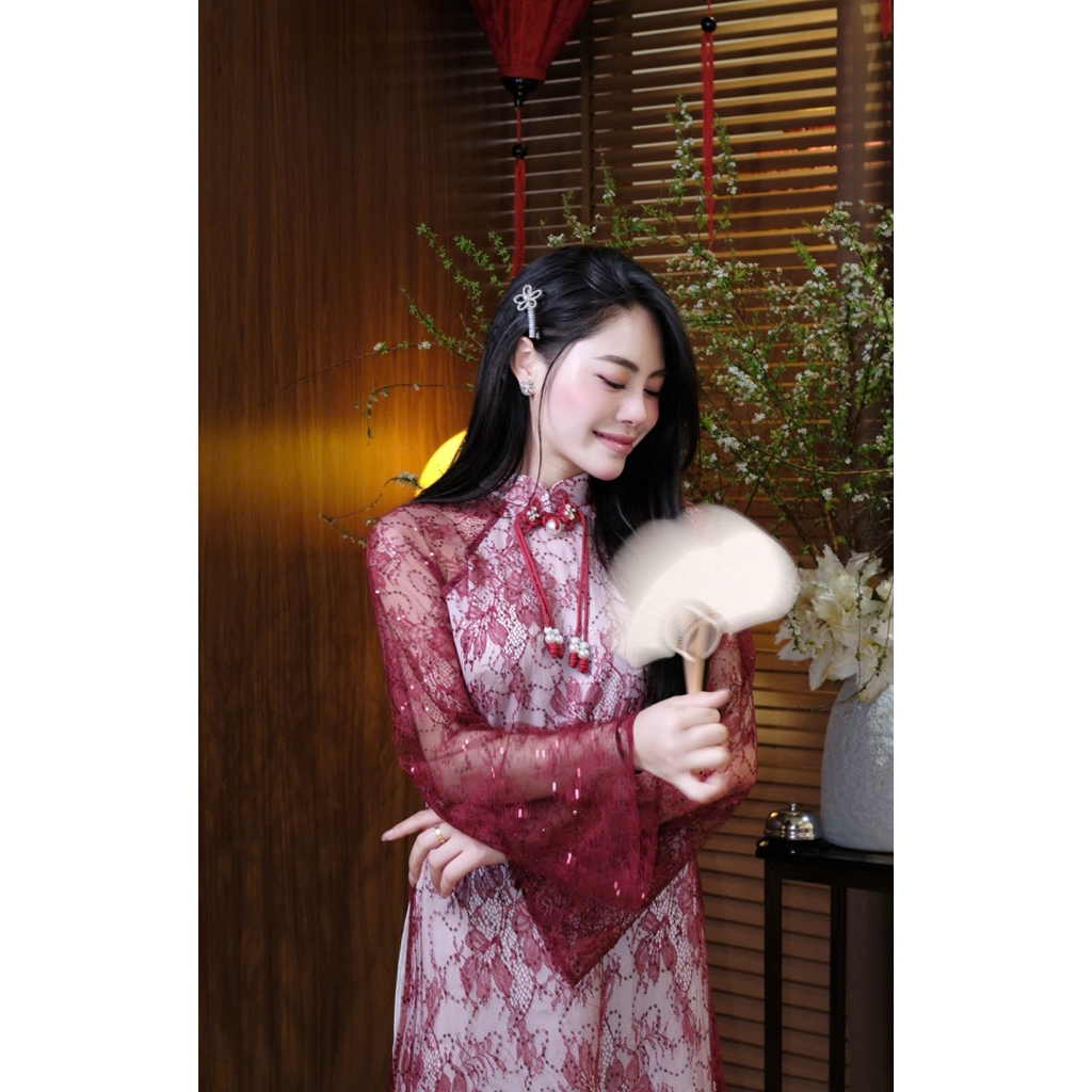 Set Áo Dài Tết 2026 Phối Ren Lưới Kèm Tag Trâm Ngực - Hàng Thiết Kế - Màu Đỏ - TYCLOTHING