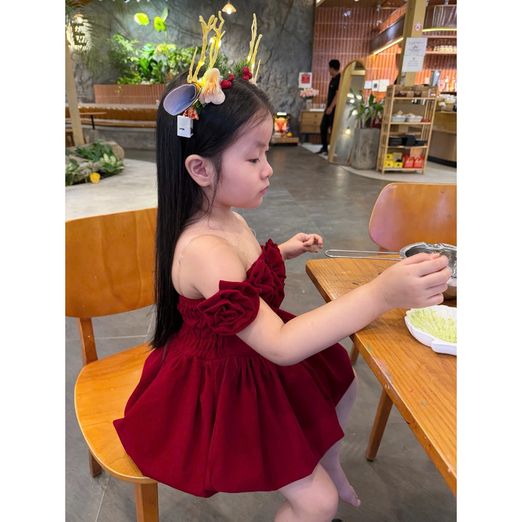 Váy công chúa bé gái thiết kế đính hoa 3D nổi bật cho mẹ và bé ,đầm đỏ diện lễ Tết ,đầm đôi mẹ và bé gái