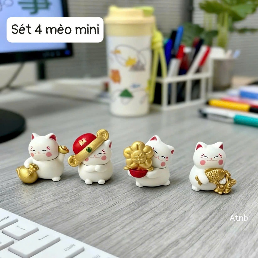 Set 4 Mèo Mini Thần Tài Dễ Thương – Mèo Chiêu Tài Cầm Vàng Trang Trí Bàn Làm Việc, Kệ Tủ
