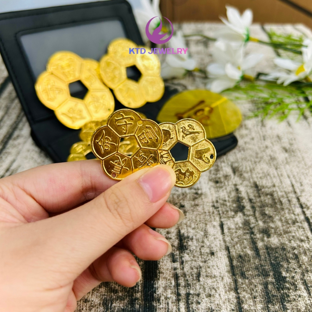 Đồng xu hoa mai KATEDA để ví tiền, điện thoại kích thước 3cm, 5.5cm