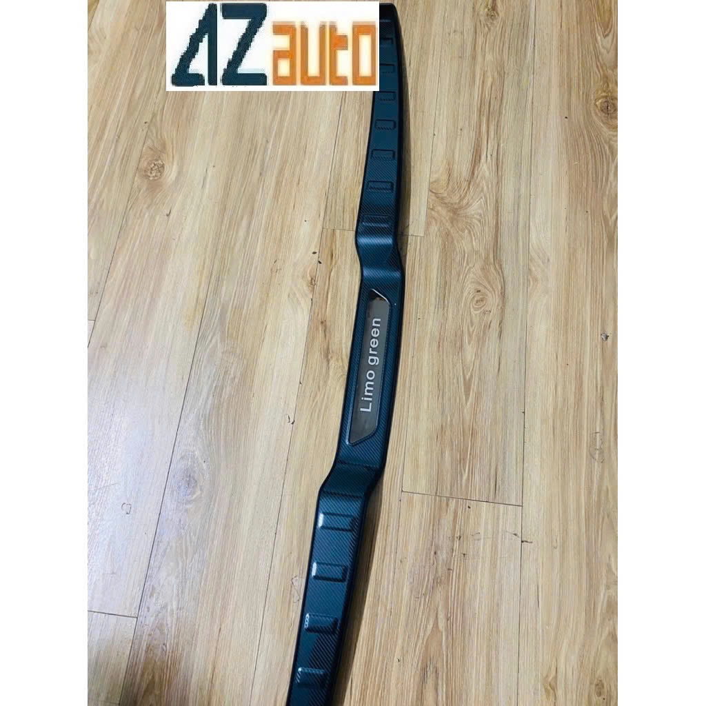 Ốp chống trầy cốp xe Vinfast Limo green vân carbon cao cấp