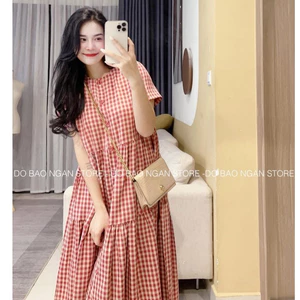 Váy bầu kẻ đỏ ANAN thiết kế dáng maxi 3 tầng điệu xinh yêu