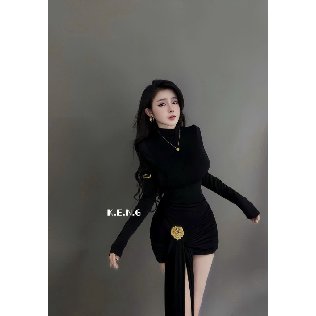 Đầm body nhúng phối vạt kèm tag cài xinh