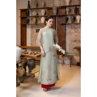 SWANLAKE | Áo Dài Cách Tân Nữ Phom Suông Tà Kép Cổ Trụ Chất Vải Tơ Ép Thêu Hoa Tay Lỡ L13254