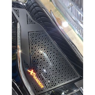 decal dán kính sau tàn ong tổ ong dán ôtô trang trí