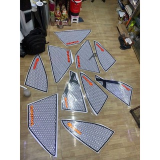 decal dán kính sau tàn ong tổ ong dán ôtô trang trí
