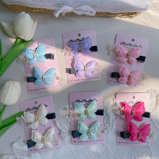 Set 2 kẹp bướm đính cành trai dễ thương cho bé