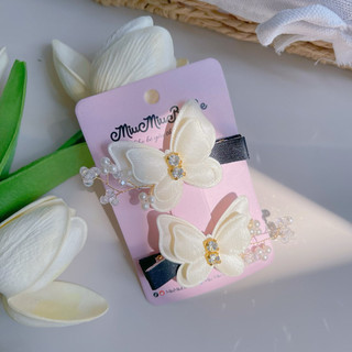 Set 2 kẹp bướm đính cành trai dễ thương cho bé