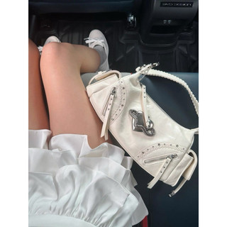 Túi đeo vai VFVF Heart Underarm Bag
