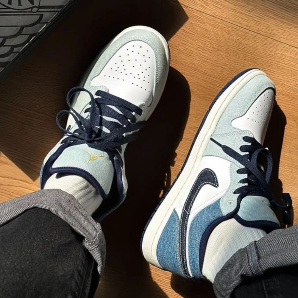 JD1 Low Xanh Trắng