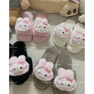 Dép lông đi trong nhà mùa đông NGATODER gắn kitty phối gấu ,chất liệu lông mềm mịn đế dép cao su có trống trơn trượt