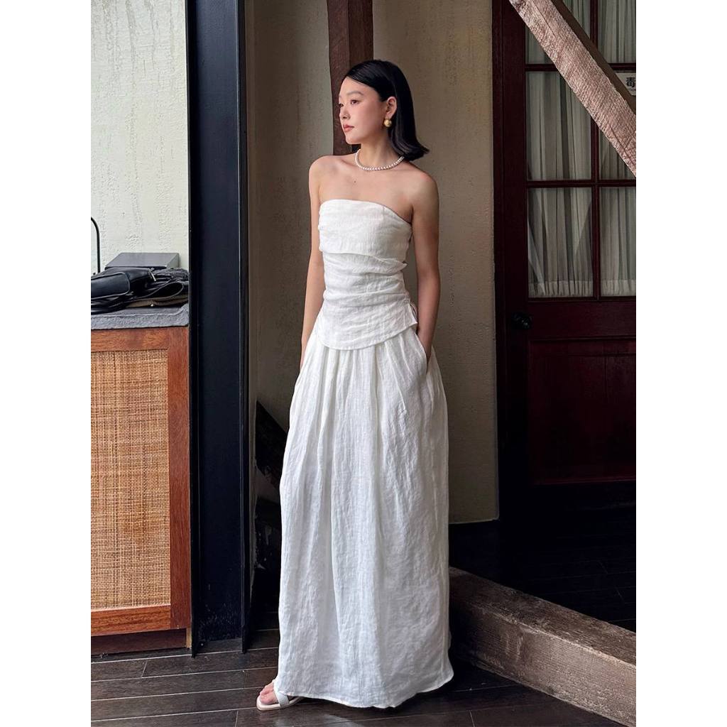 𝗝𝘂𝗹𝗶𝗮 𝗦𝗲𝘁 -Set Linen áo cup ngực chân váy tưng gân