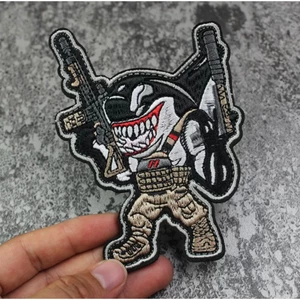 Patch_velcro cá mập chiến binh