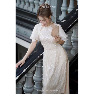Áo dài kim sa vảy tròn cổ yếm tay voan bèo Mimi Blanc