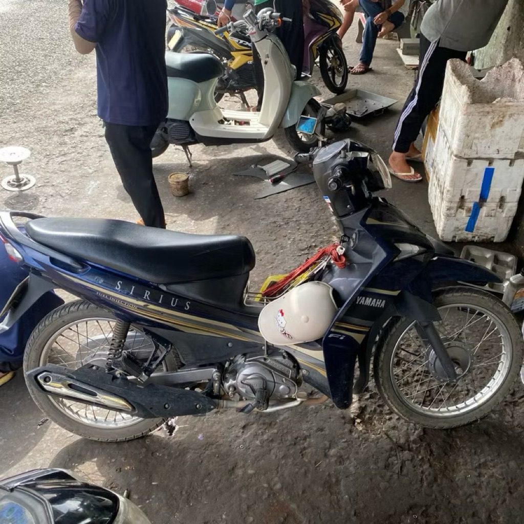 Da yên xe Yamaha Sirius Fi, Taurus kiểu zin (sử dụng kim bọc yên)