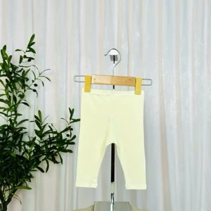 Sẵn Ship - Quần legging Màu Be cho bé mặc mix đồ chất vải zip hàn bé từ 4 đến 13kg mặc vừa xinh