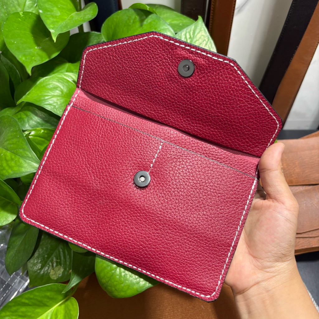 (Da Bò Togo) Ví Đựng Giấy Tờ Đăng Kiểm Xe Ô Tô Mẫu 02 Màu Đỏ - VDK-DB02-RED