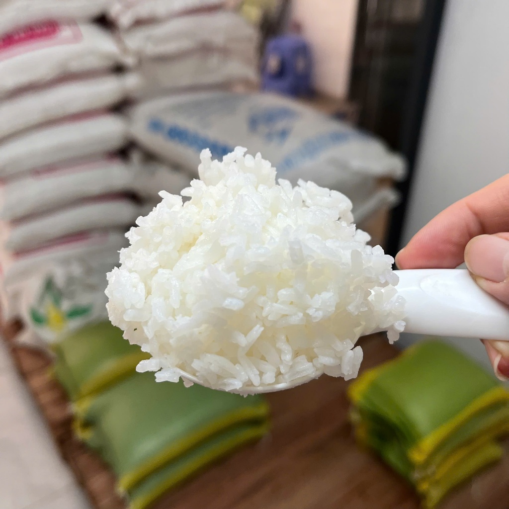 Gạo Butin (Bụi Thơm) - Xốp, nở, tơi cơm, không dẻo, hơi khô