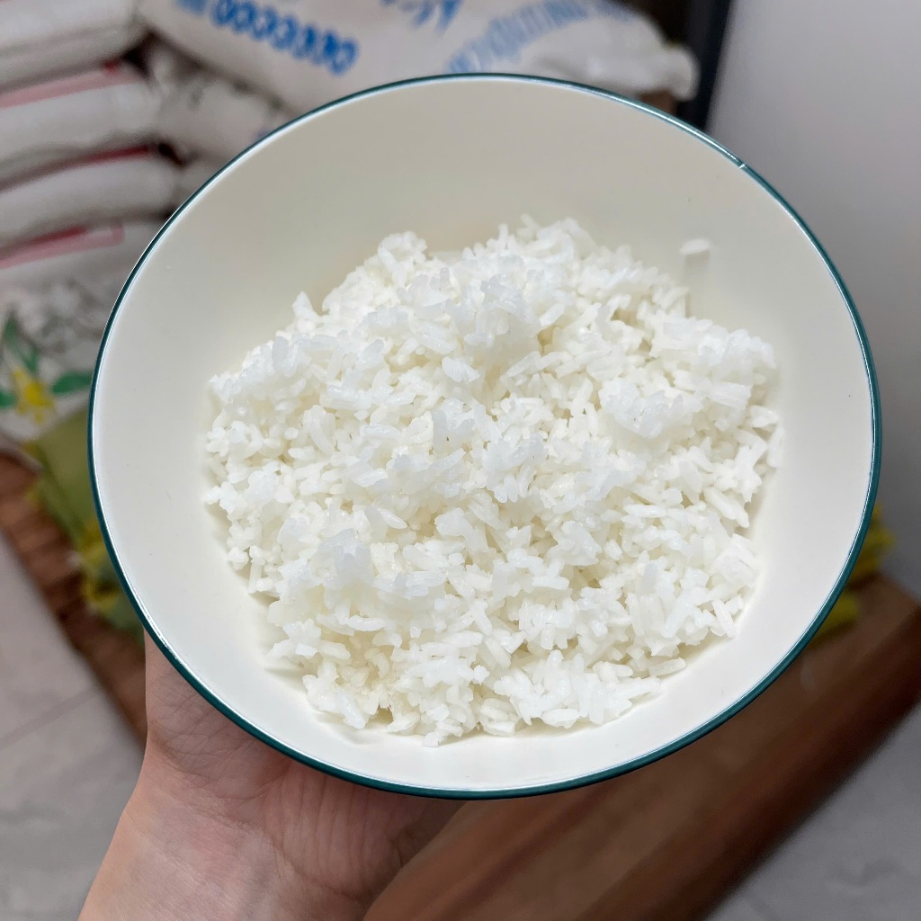 Gạo Butin (Bụi Thơm) - Xốp, nở, tơi cơm, không dẻo, hơi khô