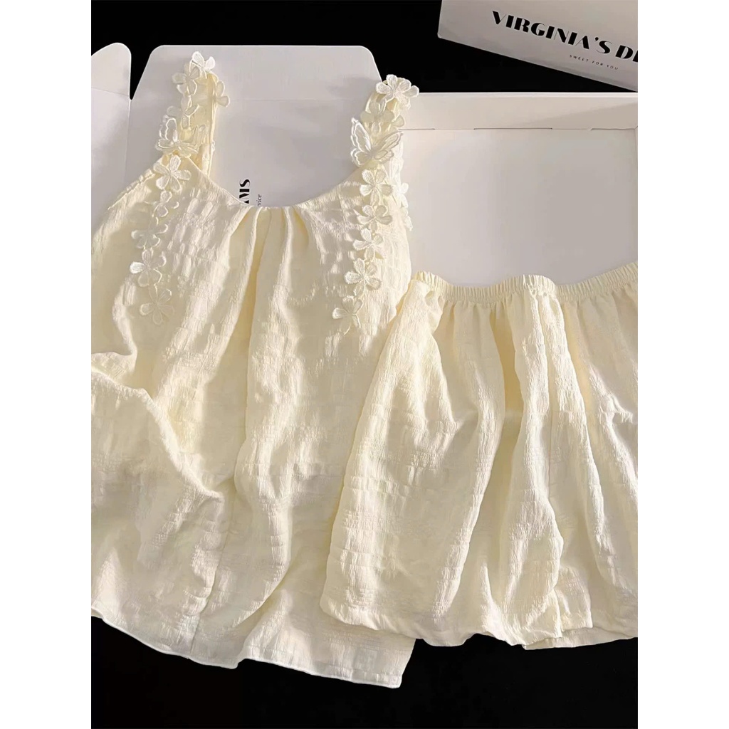 Bộ ngủ nữ hai dây có mút ngực đũi xốp hoa thêu sang chảnh ngọt ngào mặc nhà dáng rộng pijama mát mẻ 088