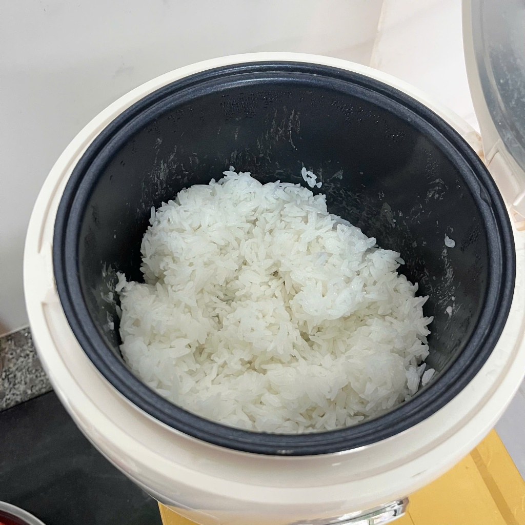 Gạo ST25 - Dẻo nhiều, Thơm nhiều, Ngọt Cơm - Thành phần 100%ST25