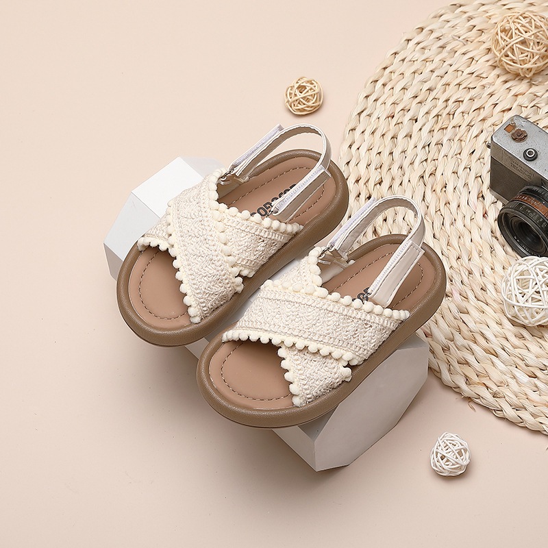 [M043] Sandal Ren Boho Cho Bé Gái – Dép Quai Hậu Viền PomPom Công Chúa Siêu Xinh Mềm Êm Chống Trơn Trượt TH Kids