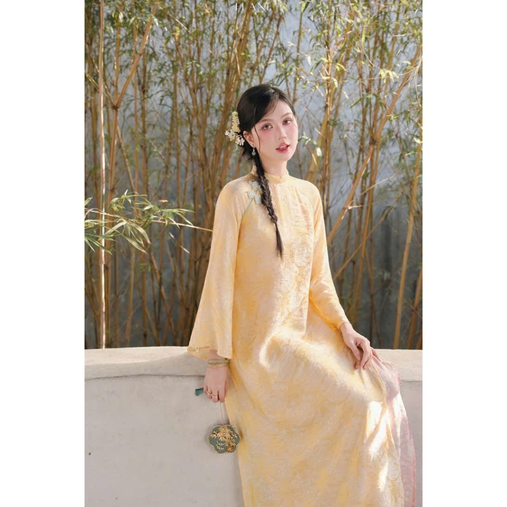 ZIMM STORE-Áo dài nữ màu vàng kem thêu hoa nổi