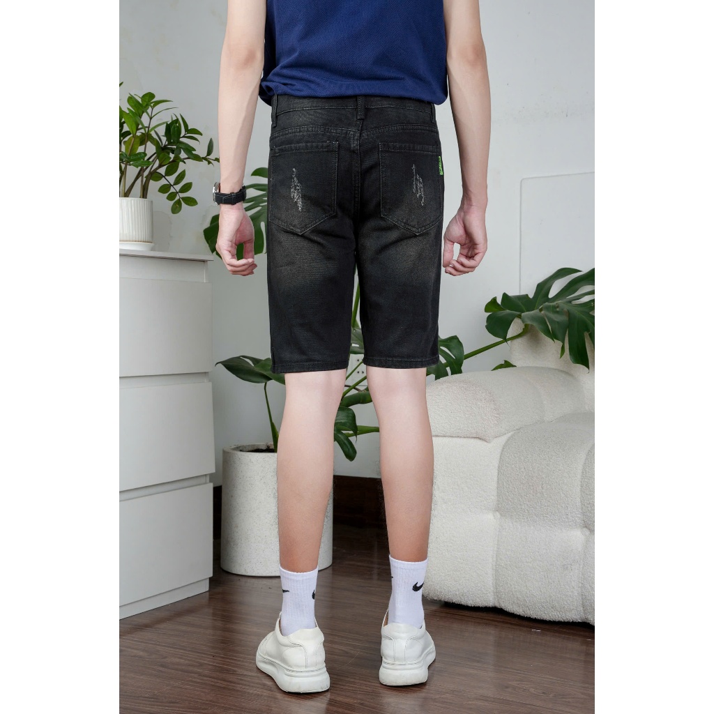 QUẦN JEAN NAM - QUÀN SHORT JEAN NAM MÀU ĐEN WAX SÁNG CÀO RÁCH TẠO ĐIỂM NHẤN ,HOT TREND HÀN QUỐC,SKINY