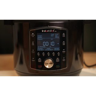 HCM Nồi áp suất điện Instant Pot Pro 60 2026 5,7 Lit 10in1, Nồi Áp Suất Điện An Toàn Nhanh Chóng GemanySnT 250019